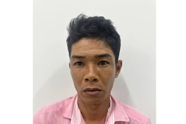 Cạy cốp xe trộm vàng và tiền tại bệnh viện, nam thanh niên bị bắt