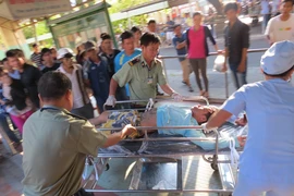 Thót tim giải cứu người đàn ông nhảy lầu trong bệnh viện 