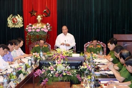 Phó Thủ tướng: Một số cán bộ công an biến chất bảo kê cho tội phạm