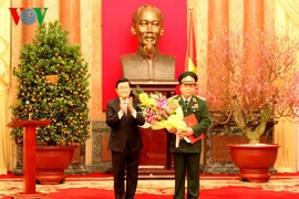 Thăng hàm Thượng tướng cho một Phó Chủ tịch Quốc hội 