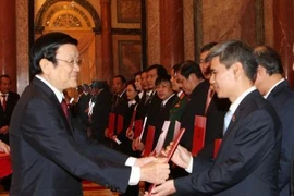 Nhân sự mới