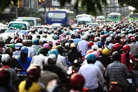 Đến lượt Bộ Tài chính kiến nghị bỏ thu phí xe máy