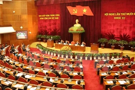 Trung ương dành cả ngày cuối tuần thảo luận công tác nhân sự