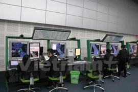 Chuyện của những cảnh sát giao thông điều hành trên… trời