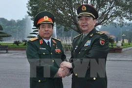Bộ trưởng Quốc phòng Việt-Trung trao đổi về tranh chấp trên biển Đông