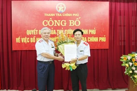 Nhân sự mới