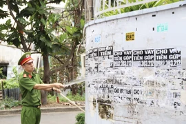 Có được đòi nợ người thân của bên vay không?