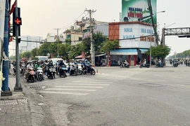 Từ mức phạt cao mới hiểu đúng về việc rẽ phải khi đèn đỏ