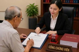 Vì sao Bộ Tư pháp đề xuất bỏ quy định chụp ảnh khách ký hồ sơ trước mặt công chứng viên?
