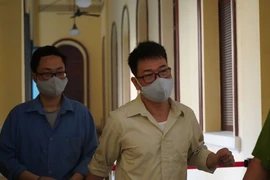 Gay cấn phiên xử cựu phó chánh án quận 4