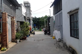 Dân báo nhà xây không phép, xã chậm xử lý