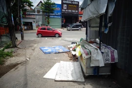 Xả rác trên đường, trong hẻm