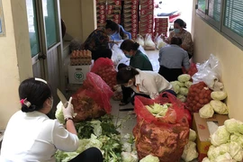 Cứu trợ tiền mặt không khẩn cấp bằng cứu trợ lương thực