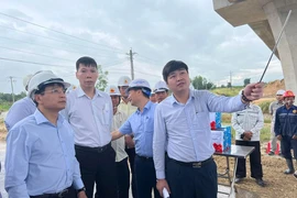 Cao tốc Phan Thiết - Dầu Giây phải xong trước 30-4-2023