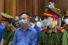 Cựu giám đốc BV Mắt TP.HCM nói về việc chấm thầu rớt thành đậu