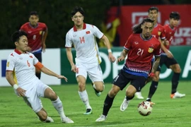 Không thua trận ra quân và… vô địch như Argentina