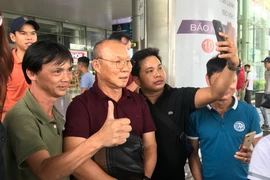 HLV Park Hang-seo: “Bây giờ tôi là fan của bóng đá Việt Nam”
