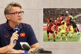 HLV Troussier đi World Cup từ… SEA Games