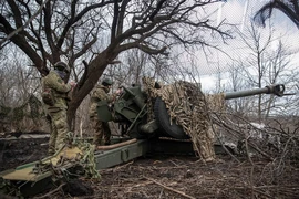 Nga cho nổ cầu huyết mạch Bakhmut, đội trinh sát Ukraine rút khỏi thành phố