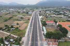 Tăng “vốn mồi”, tăng tự chủ cho địa phương