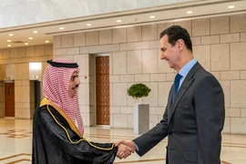Tại sao các quốc gia Ả Rập lại tái kết nạp Syria? 
