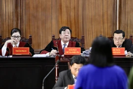Bàn về bỏ sự phân ngạch thẩm phán