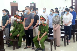 Các bị cáo tại tòa.