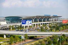 Sân bay Nội Bài chỉ nâng cấp được tối đa 100 triệu hành khách/năm.