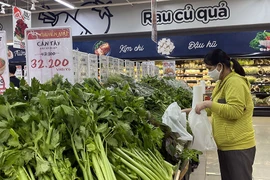 Hàng hóa tại siêu thị và chợ truyền thống ở Bến Tre đều dồi dào, cung ứng đủ cho nhu cầu của người dân.