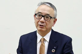 Giám đốc Shionogi - ông Isao Teshirogi.