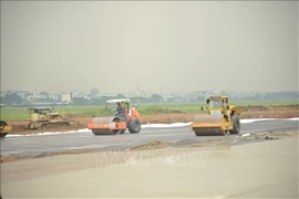 Phê bình đơn vị tư vấn ở dự án sửa chữa sân bay Tân Sơn Nhất