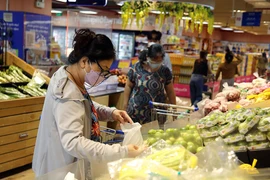 Theo Sở Công Thương TP.HCM, từ nay đến cuối tháng 3-2022, giá của các mặt hàng lương thực, thực phẩm thiết yếu được giữ ổn định.