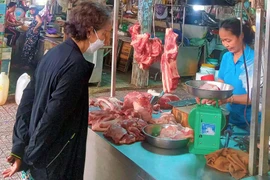 Sau thời gian dài gần như đứng im, giá bán lẻ thịt heo trên thị trường gần đây đã bắt đầu tăng khá mạnh.