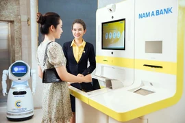 Nhu cầu giao dịch, thanh toán theo phương thức điện tử của người dân ngày một gia tăng.