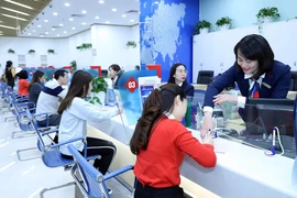 Các ngân hàng cam kết nỗ lực ổn định cả lãi suất huy động lẫn lãi suất cho vay nhằm hỗ trợ khách hàng.