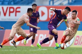 Nghĩ nhiều đến quyền lợi của các CLB thì các CLB sẽ đóng góp nhiều cầu thủ tốt cho quốc gia. 