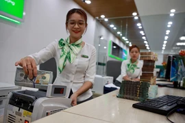 Giá USD tăng liên tục trong những ngày gần đây và đang có xu hướng giảm nhẹ.
