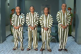 Hải, Phong, Lực, Hòa (từ trái qua).