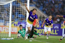 Chiến thắng ấn tượng của Hà Nội biến Urawa Red Diamonds thành cựu vương.