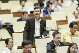 'Đề xuất không đỗ xe tầng hầm chung cư, tôi bị ném đá dữ dội'