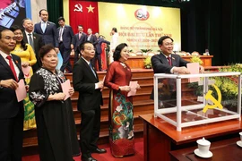Ông Vương Đình Huệ được 100% phiếu bầu Bí thư TP Hà Nội