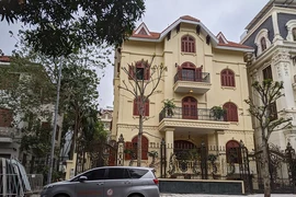 UBND TP Hà Nội tiếp tục thúc quận Cầu Giấy xử lý vụ biệt thự sai phép