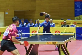 Bầu Hiển và tay vợt Lê Đình Đức: Câu chuyện nhân ái giữa đời thường thể thao