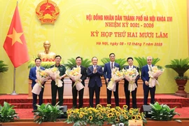 Miễn nhiệm ủy viên UBND TP Hà Nội với Trung tướng Nguyễn Quốc Duyệt, bầu bổ sung 4 ủy viên mới