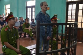 5 năm tù cho người chồng bạo hành vợ dã man