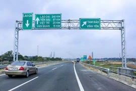 Phạt nguội bằng 'mắt thần' trên cao tốc Nội Bài-Lào Cai