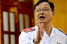 'Đưa quan chức đi thăm nhà tù: Chưa cần!'