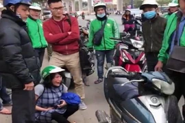 Bà bầu khóc nức nở vì bị Grab bắt đền 700.000 đồng