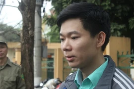 Sau nhiều ngày nằm viện, Hoàng Công Lương đã có mặt tại tòa