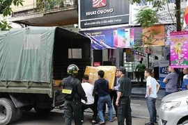 Sau vụ Nhật Cường Mobile, chỉ đạo khẩn về chống buôn lậu